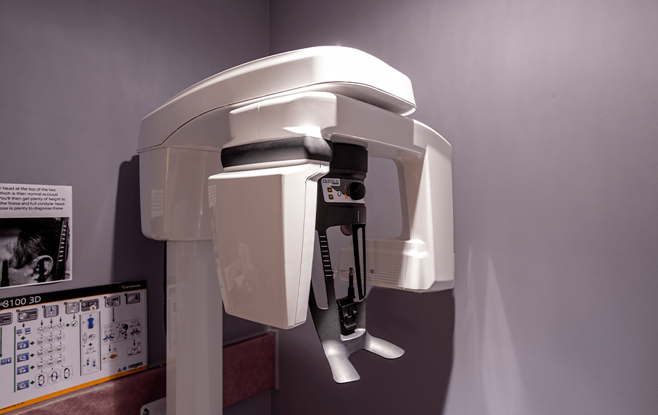 3 D C T cone beam x-ray scanner