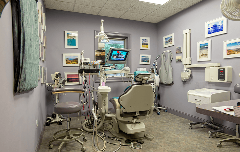 Dental treatment room